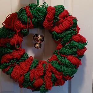 A Christmas wreath.